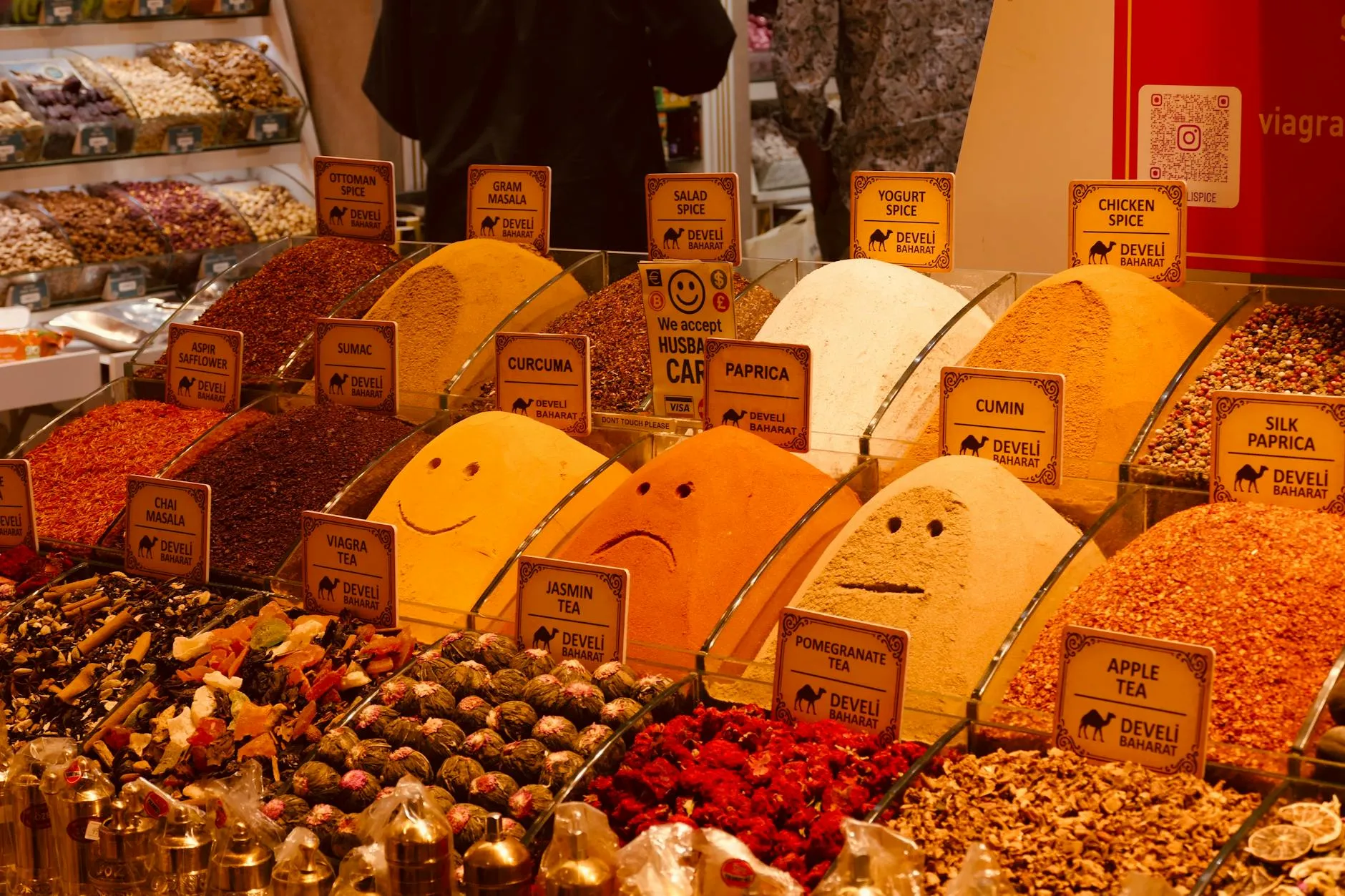 Colorful piles of spices on display inside Istanbul&#x27;s Grand Bazaar